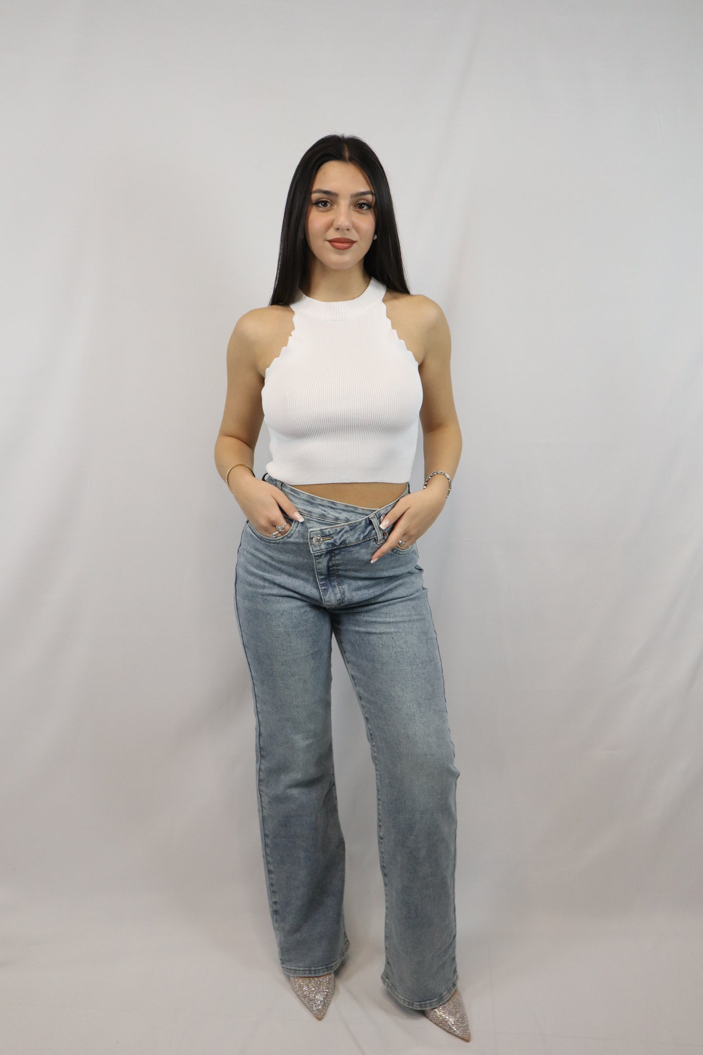 Jeans chiusura incrociata