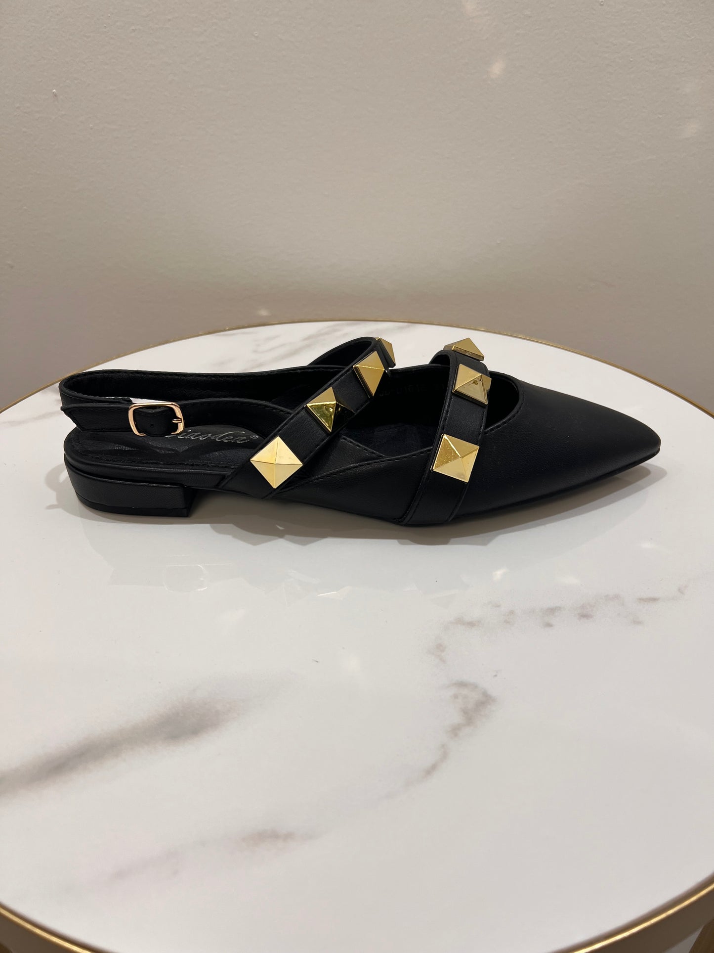 Sandalino borchie oro